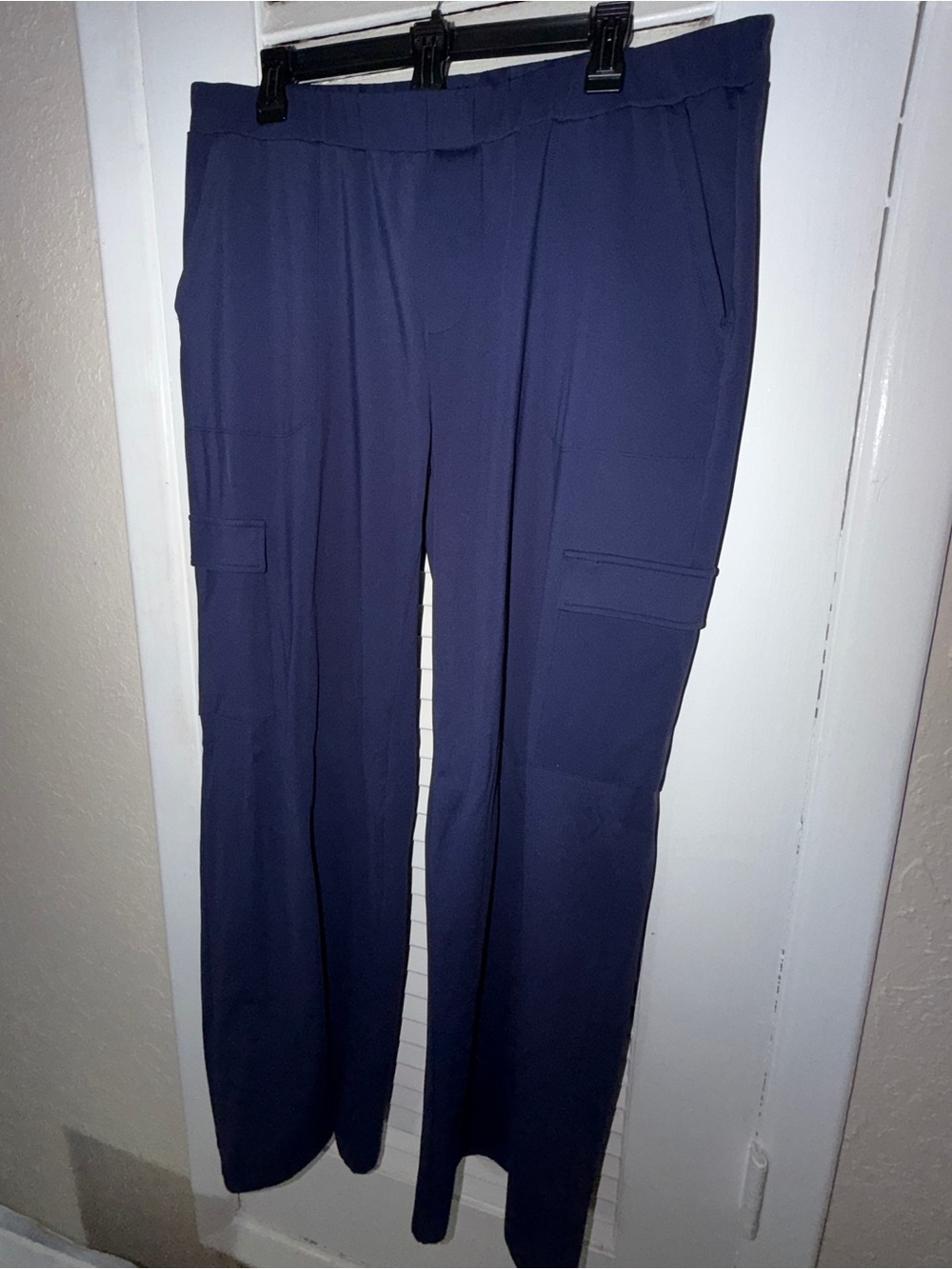 Zyia Active Navy Presidio Peak Cargo Pants - Picture 4 of 9